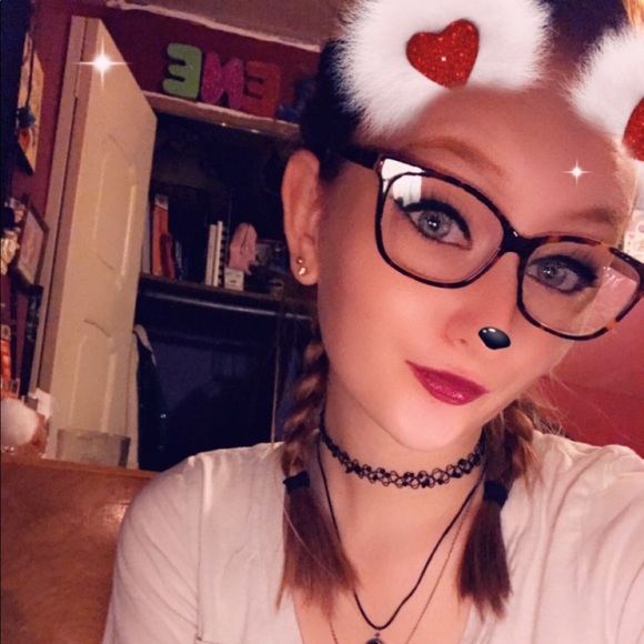 Meet your Posher, Kaylene - Picture 1 of 1